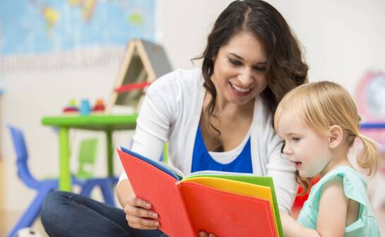 Jak alternatywne metody nauki czytania wpływają na gotowość szkolną dzieci?