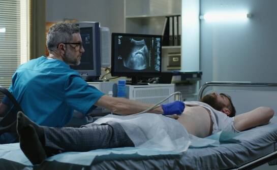Co można wykryć podczas badania USG jąder i jak wpływa to na leczenie?