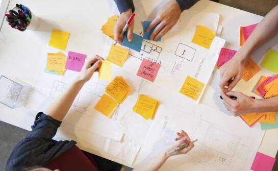 Personalizacja systemu obsługi zamówień – dlaczego jest ważna?