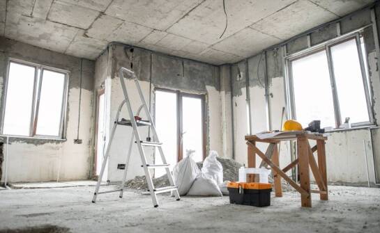 Jakie materiały zapewniają trwałość drabin teleskopowych?