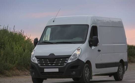 Transport door-to-door z Anglii: Co oznacza dla klienta?