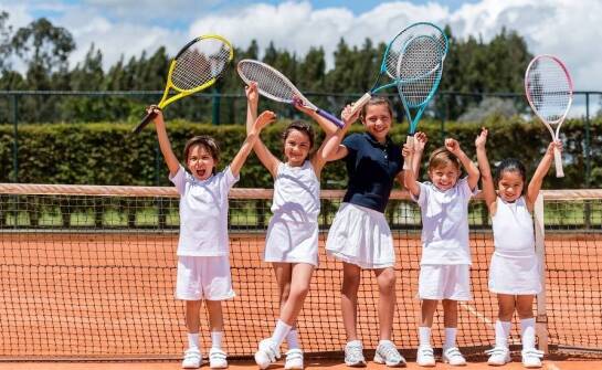 Półkolonie szczecin – jak wspomagają rozwój umiejętności społecznych?