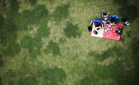 Czy loty widokowe nad morzem są odpowiednie dla dzieci?