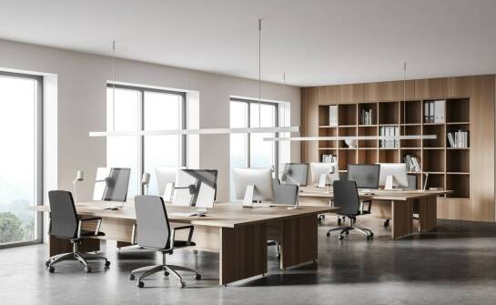 Funkcjonalność żaluzji bambusowych na wymiar w przestrzeni biurowej