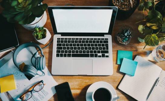 Znaczenie opracowań lektur w edukacji online