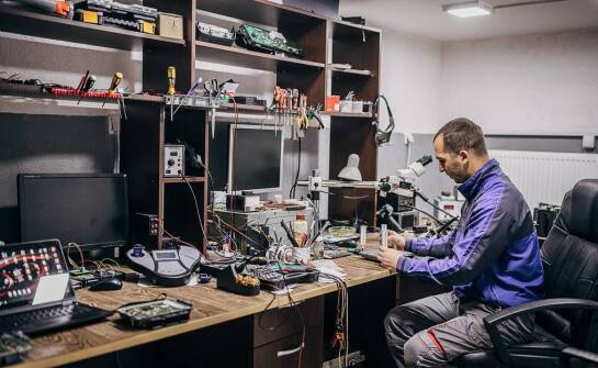 Rola pracowników z Ukrainy w naprawie pojazdów szynowych