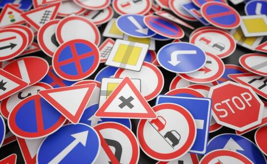 Co warto wiedzieć o kursach prawa jazdy różnych kategorii?