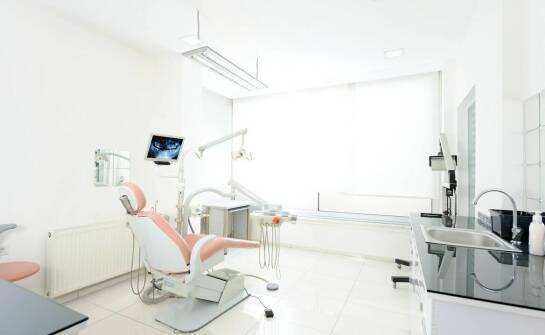 Dlaczego warto zaufać specjaliście? - usługi dentystyczne w Rawie Mazowieckiej