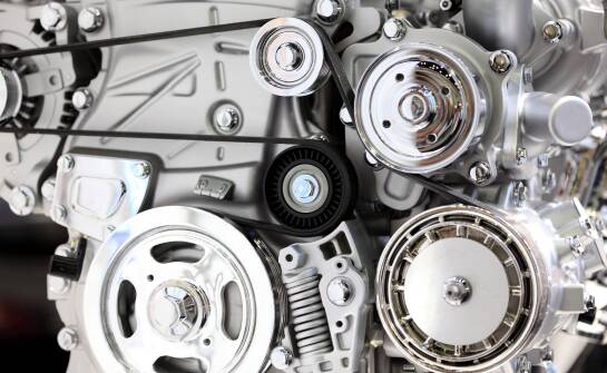 Jakie są korzyści z zakupu części Mercedes od warszawskich dostawców?