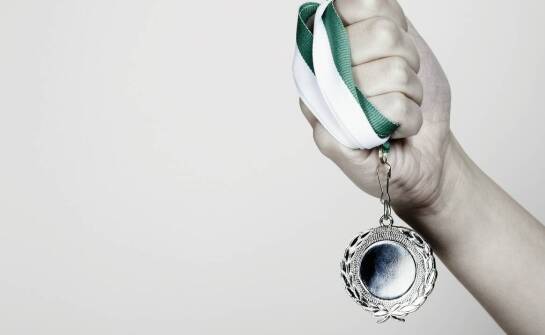 Wpływ jakości wykonania medali na zamówienie na ich trwałość