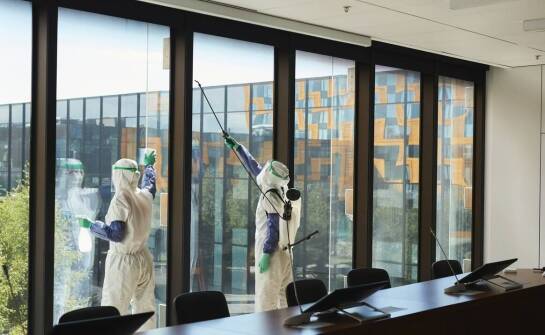 Rola doświadczenia w efektywnym sprzątaniu poremontowym