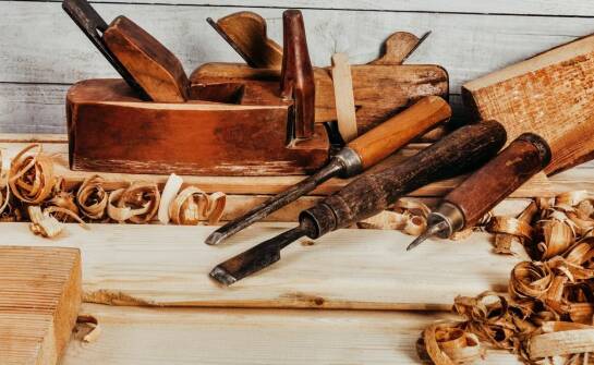 Jak dbać o siekiery do drewna, aby służyły przez lata?