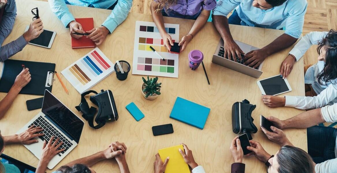 Jak różnorodność formatów postów na Instagramie wpływa na zaangażowanie odbiorców?