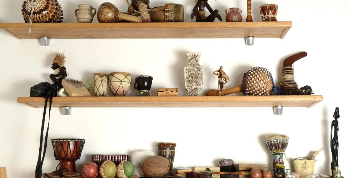 Zrównoważone rozwiązania - ekologiczne aspekty drewnianych półek na ścianę
