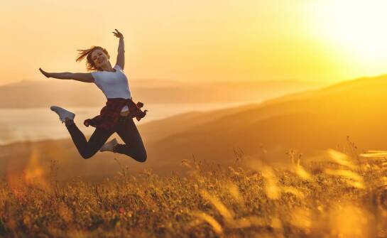 Jakie korzyści zdrowotne przynosi regularne korzystanie z trampoliny?