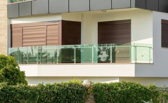 Dlaczego warto postawić na balustrady jasło w projektach indywidualnych?