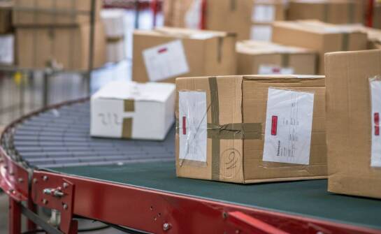 Szybka wysyłka artykułów cukierniczych – jak wpływa na zadowolenie klientów?