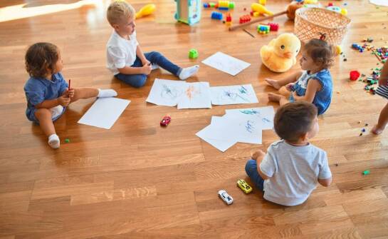 Porady prawne dotyczące ustalania kontaktów z dziećmi po rozwodzie od adwokata rodzinnego