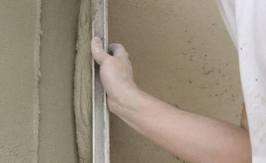 Poradnik wyboru odpowiednich tynków zewnętrznych dla budynków zabytkowych