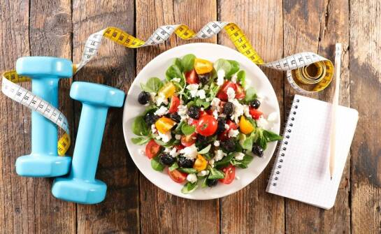 Obliczanie zapotrzebowania kalorycznego dla osób trenujących siłowo