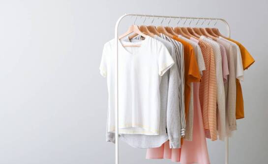 Najnowsze propozycje bluzek na sezon jesienno-zimowy