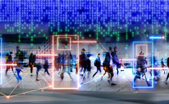 W jaki sposób "Niebezpieczne związki Donalda Tuska" wpływają na postrzeganie polityków?