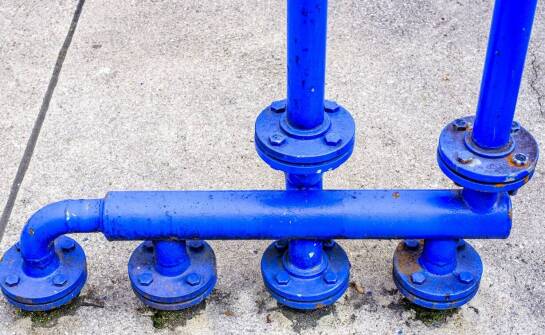 Rola biocydów w zapobieganiu korozji instalacji przemysłowych