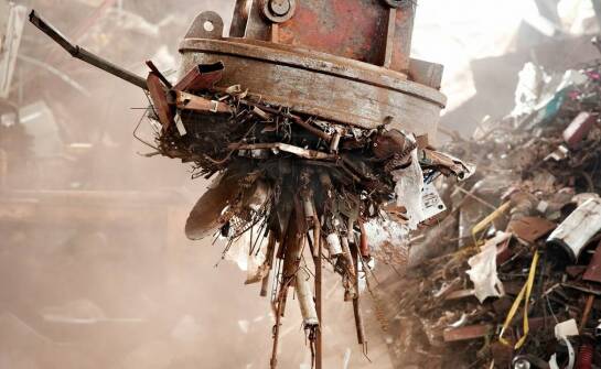 Innowacyjne metody odbioru i przetwarzania złomu w Police