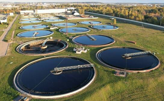 Ekologiczne korzyści zastosowania oczyszczalni kontenerowej