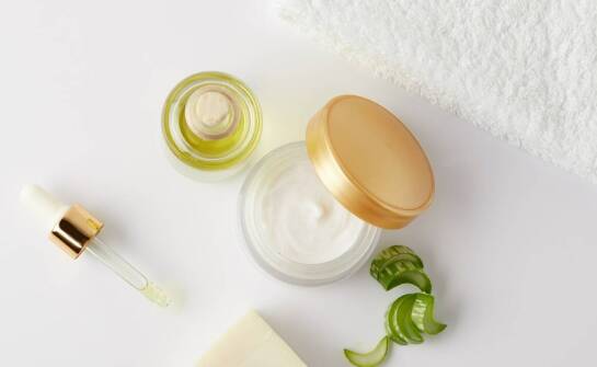 Dlaczego warto śledzić nowości w ofercie kosmetyków do włosów?