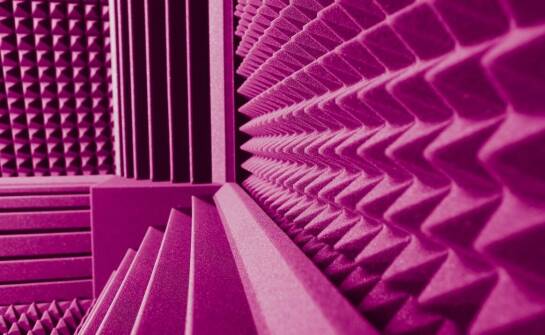 Zastosowanie profili z gumy porowatej w ochronie akustycznej