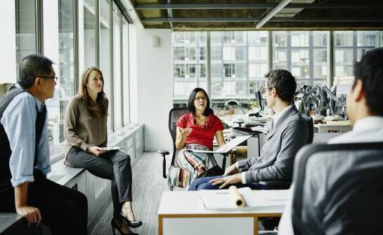 Jakie korzyści niesie współpraca z agencją pracy tymczasowej dla pracowników?