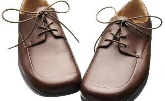 Zalety glanów wegańskich: dlaczego warto wybrać zrównoważone obuwie?