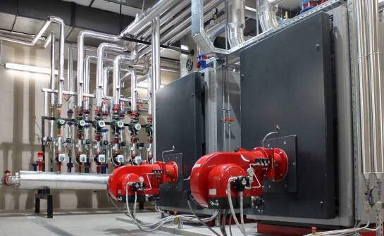 Jakie korzyści niesie za sobą bieżąca obsługa węzłów cieplnych przez specjalistów?