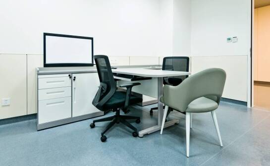 Jakie cechy powinny mieć przyjazne dla użytkownika materiały biurowe?