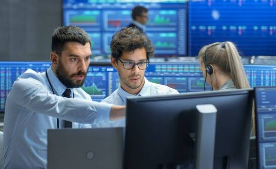 Rola kantoru w dostosowywaniu oferty do zmieniającego się kursu funta