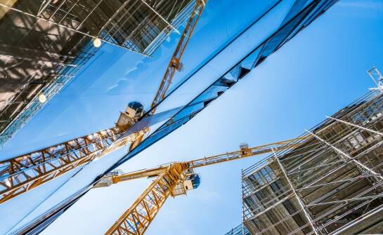 Jak słupy stalowe wspierają rozwój infrastruktury miejskiej