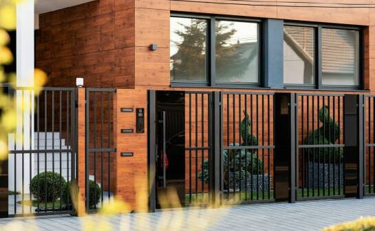 Trwałość i wytrzymałość paneli do bramy wjazdowej – co warto wiedzieć?