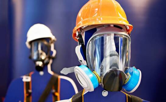 Porównanie różnych typów akcesoriów do detektorów gazów