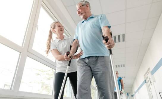Jak fizjoterapeuta z Gorzowa Wielkopolskiego wspiera pacjentów po udarach mózgu