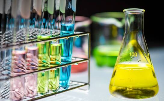 Kluczowe kryteria wyboru aparatury laboratoryjnej dla sektora chemicznego