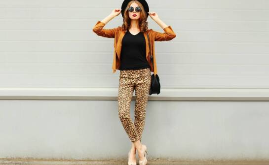 Personalizowane torby z leopard haftem komputerowym – jak przyciągnąć uwagę klientów?