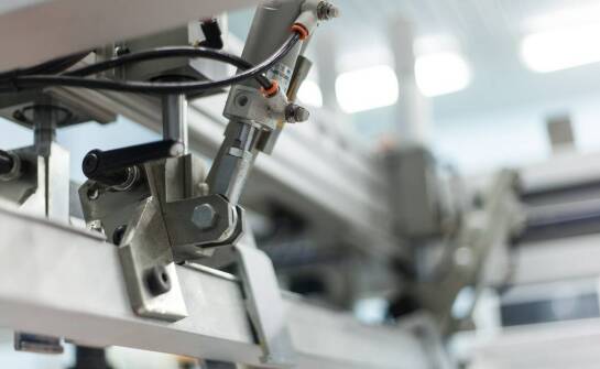 Znaczenie tabliczki technicznej w zapewnieniu zgodności z normami europejskimi