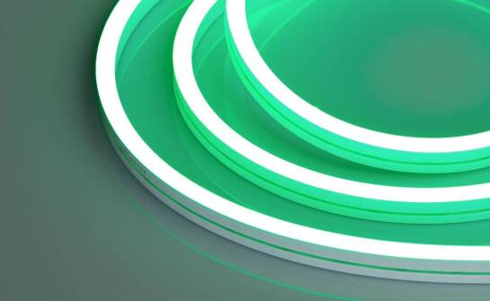 Jakie są kluczowe aspekty przy wyborze neonów LED do reklam zewnętrznych?