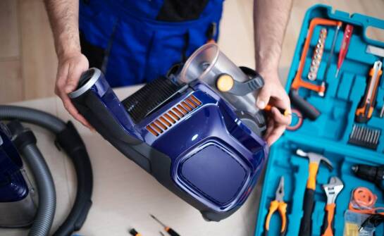 Kluczowe zalety dużych odkurzaczy zasilanych bateryjnie