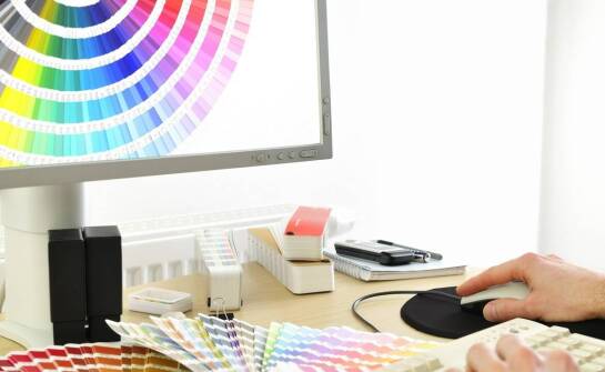 Wizytówki i ulotki: personalizacja w druku cyfrowym