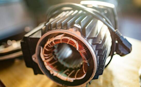 Silniczek 24v jako element zrównoważonego rozwoju technologii napędowych