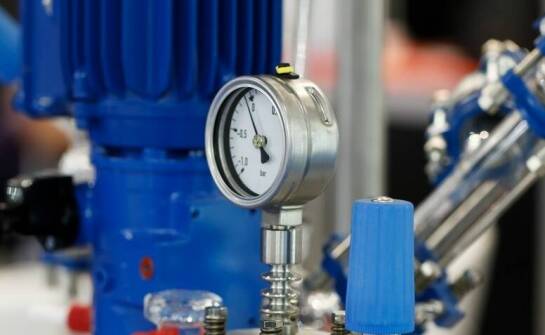 Przewaga ciśnieniomierzy z systemem FDS nad innymi modelami