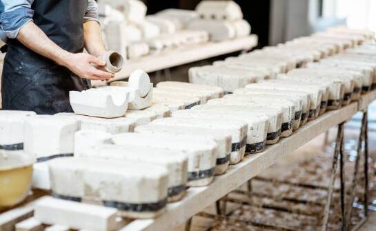 Dlaczego warto wybrać renomowanego producenta koszy transportowych dla gołębi?