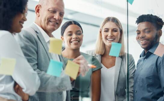 Korzyści płynące z coachingu w zarządzaniu zmianą w organizacji